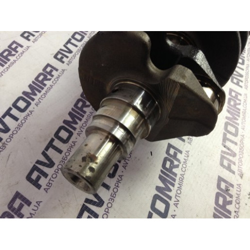 Колінвал Citroen Berlingo 1.6 HDI 2008-2018 9800993080